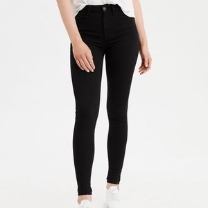 American Eagle Black Hi-Rise Jegging